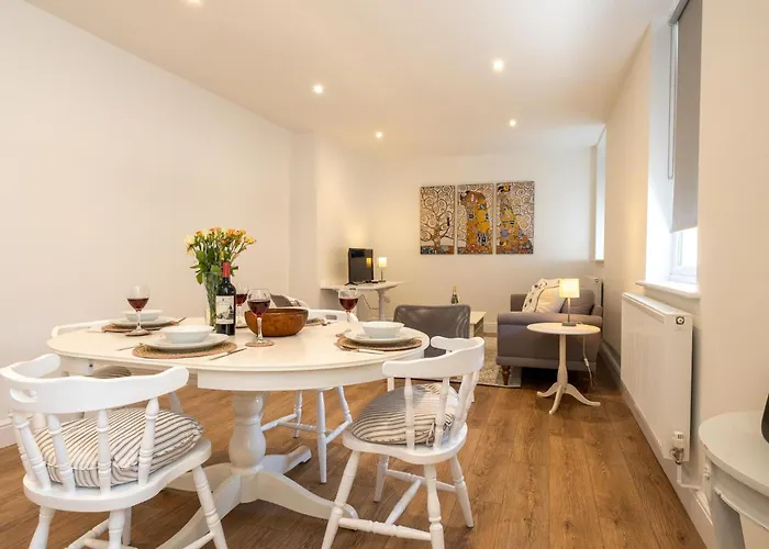 Volunteer Lodge, Leiston - Aldeburgh Coastal Cottages
